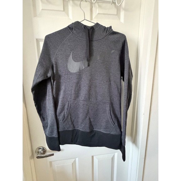 Nike Tops - Nike Therma-FIT Women's Pullover Hoodie Gray Heather Swoosh Training M